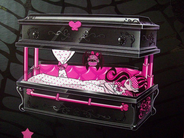 Дракулаура Хай фотография #49