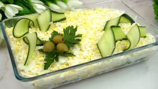 Удивите себя и гостей загадочным вкусом. Действительно вкусный салат на 8 марта